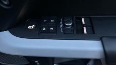 Land Rover Defender 3.0 D250 X-Dynamic SE 90 3dr Auto Diesel Estate